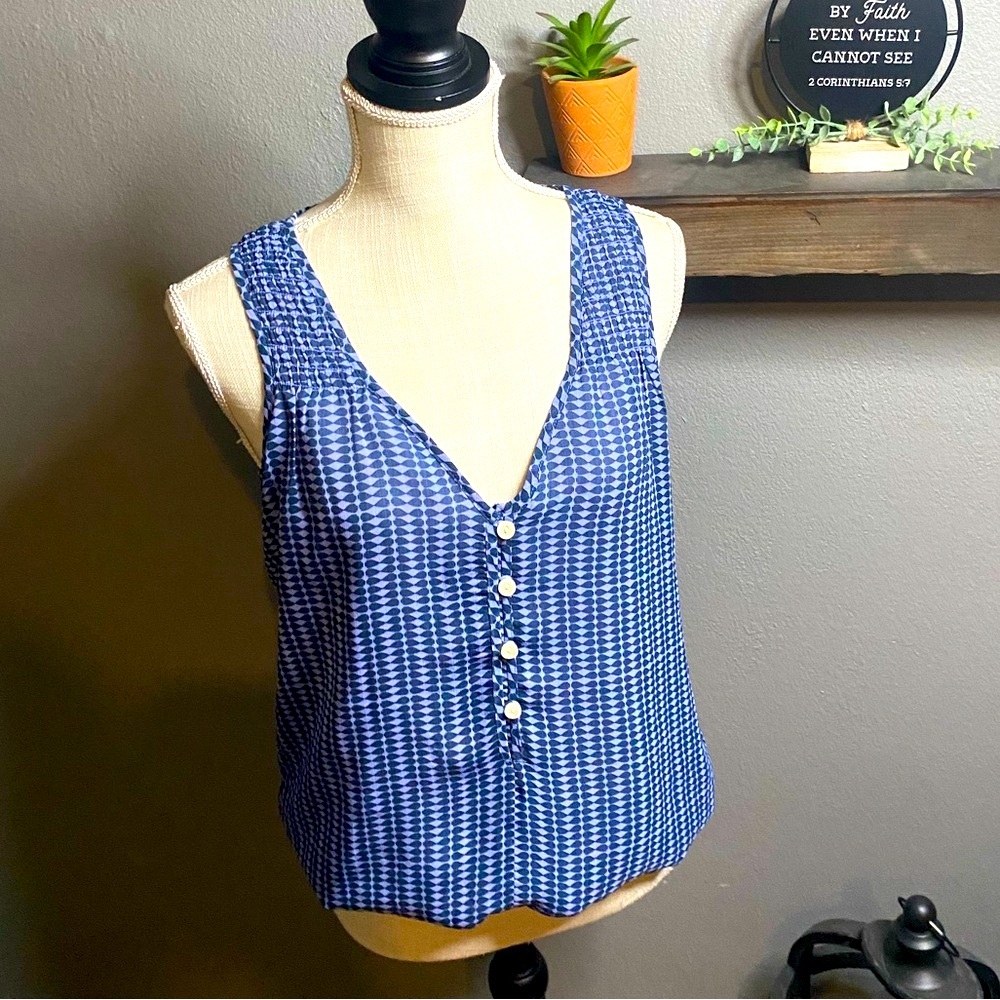 GAP Blue Textured Top
